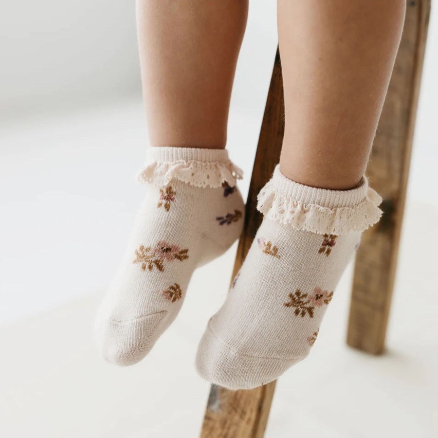 Wear Jamie Kay | Jamie Kay Jacquard Floral Ankle Socks - Goldie Whisper Pink | Mellow