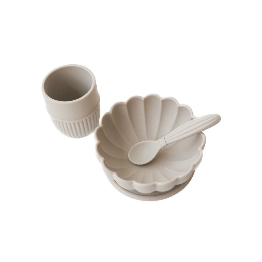 Feed Mellow | Mellow Kiku Silicone Dinnerware Set - Truffle | Mellow