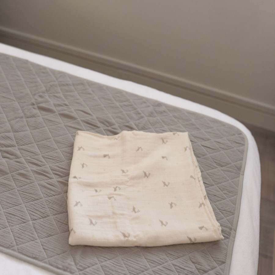 Gift Mellow | Mellow Bamboo Swaddle - Bunny | Mellow