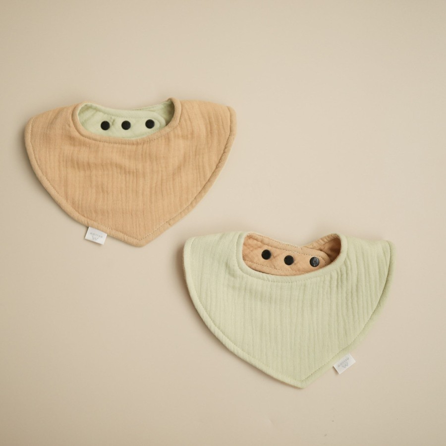 Feed Mellow | Mellow Reversible Dribble Bib - Springtime / Daffodil | Mellow