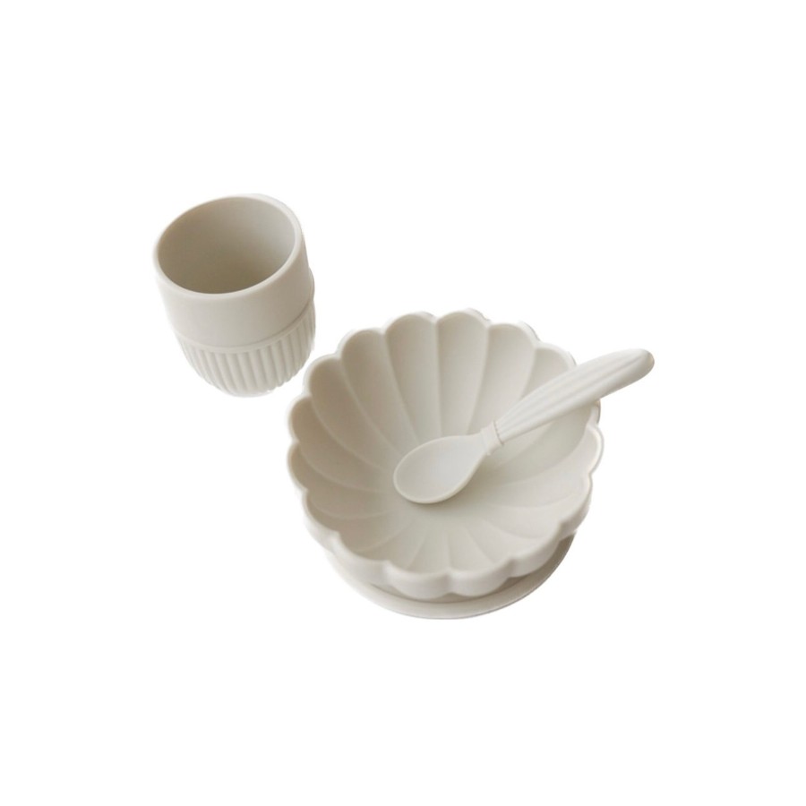 Feed Mellow | Mellow Kiku Silicone Dinnerware Set - Vanilla Dream | Mellow