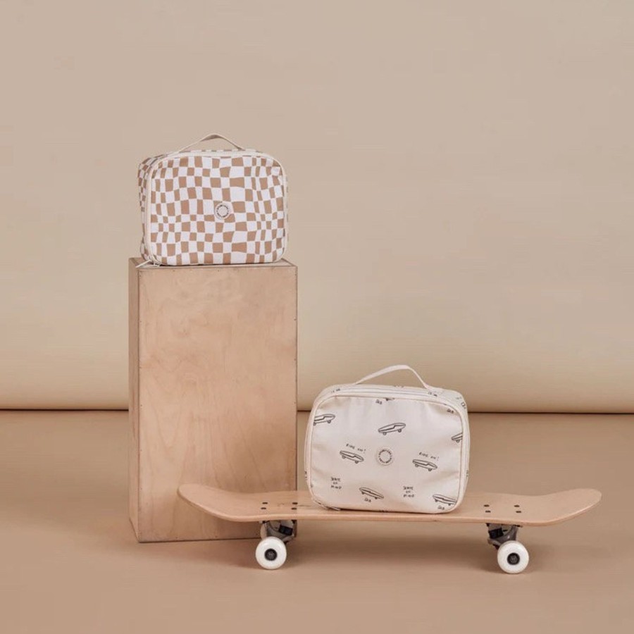 Wear Quincy Mae | Rylee + Cru Lunch Bag, Sand Check | Mellow