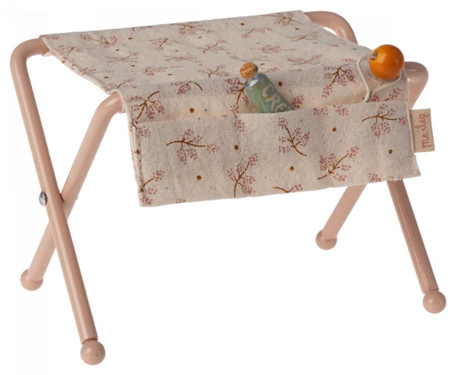 Play Maileg | Maileg Nursery Table, Rose | Mellow