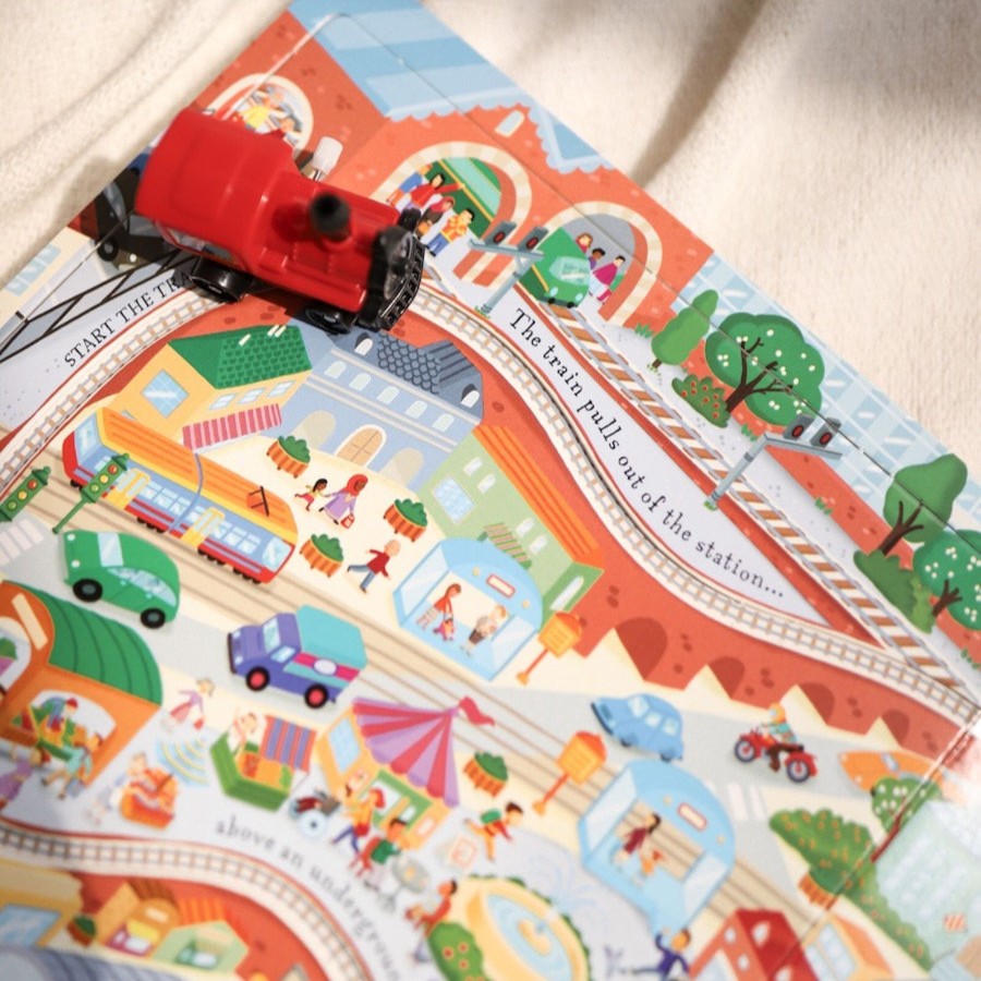 Read Usborne | Wind-Up Train | Mellow